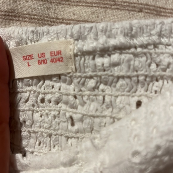 ROMWE white short sleeve top - Picture 2 of 3